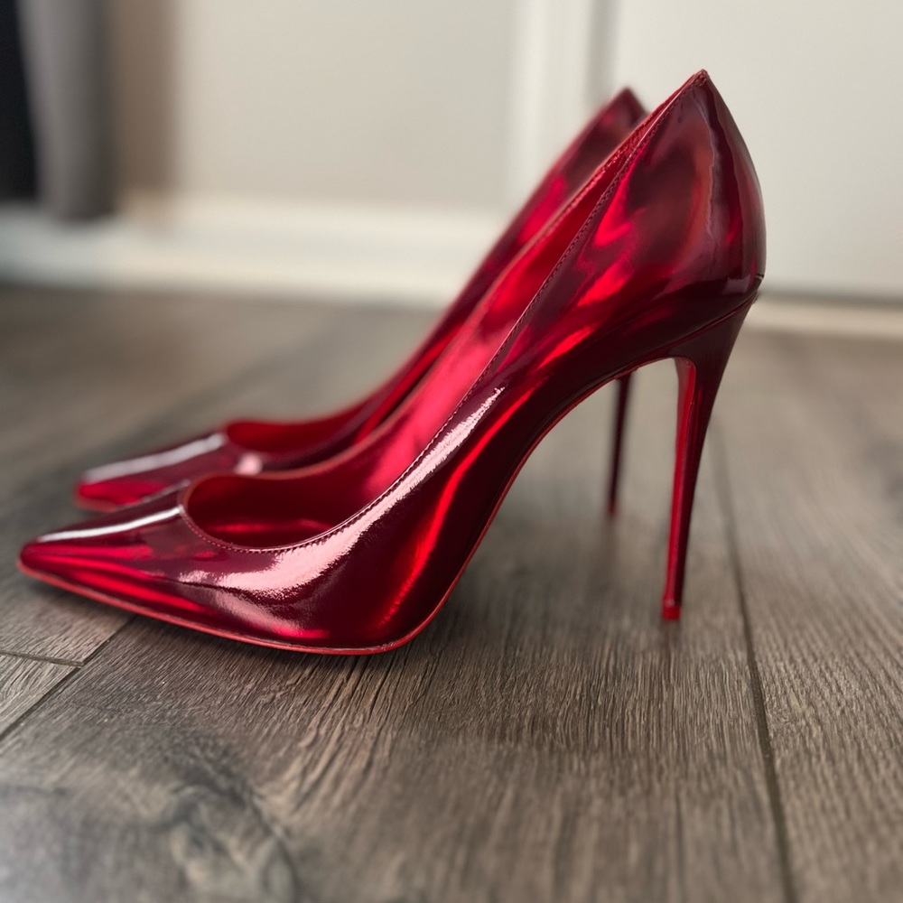 Authentic Kate Psychic Pointed Toe Pump - Christian Louboutin